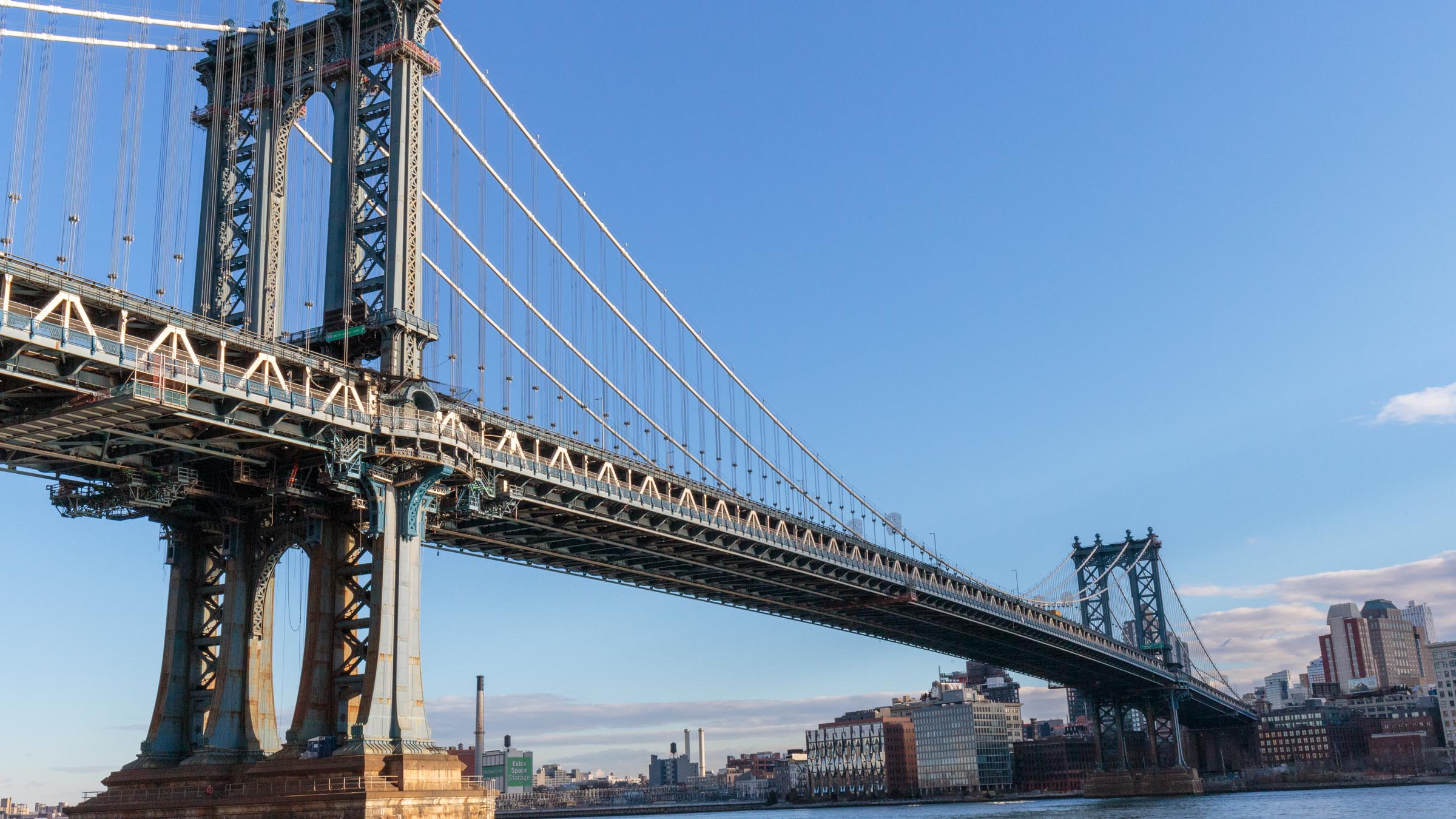 Manhattan Bridge facing Brooklyn